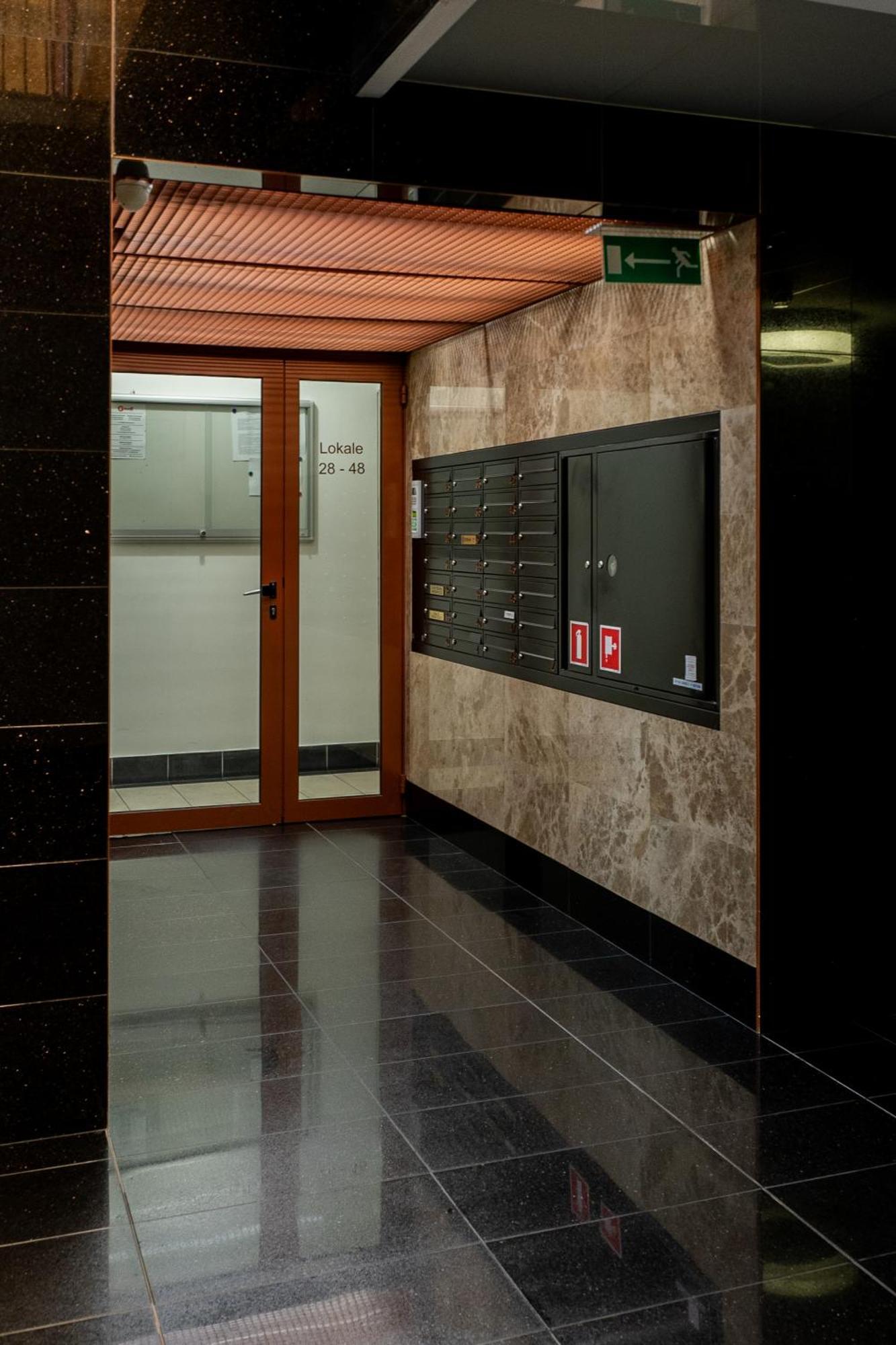 Plater Premium Apartments Warschau Buitenkant foto